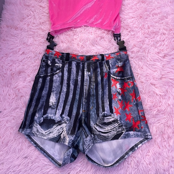 Harley Quinn Birds of Prey Costume - Picture 3 of 9